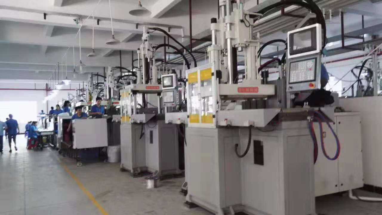 注塑機(jī)料管組的三小件為什么容易損壞？